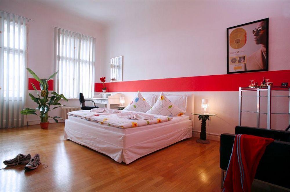 Stars Guesthouse Berlin Bagian luar foto