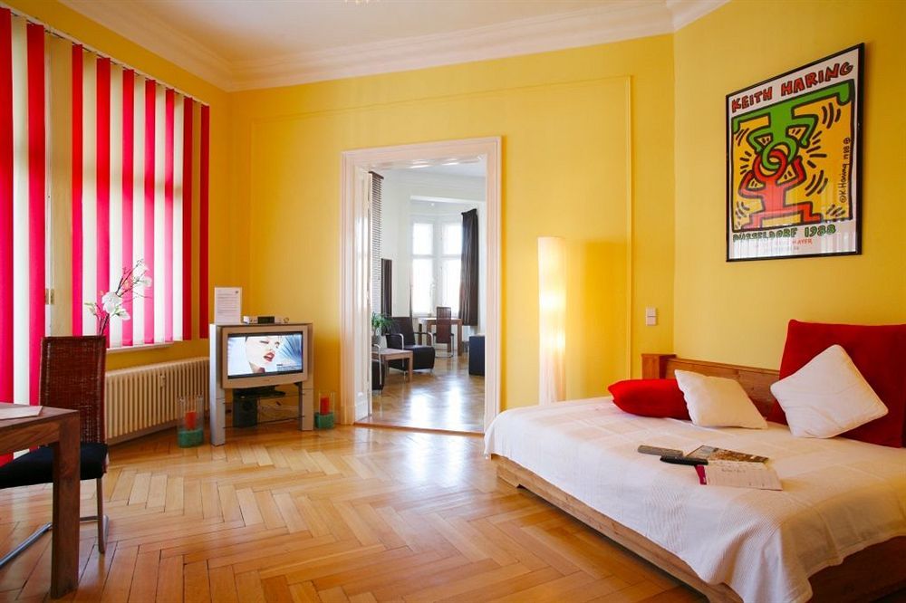 Stars Guesthouse Berlin Bagian luar foto